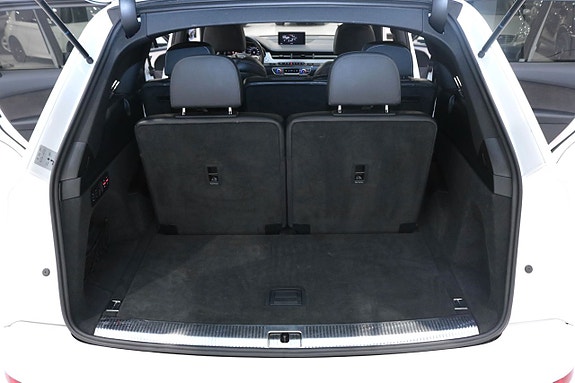 Audi Q7 19 of 30