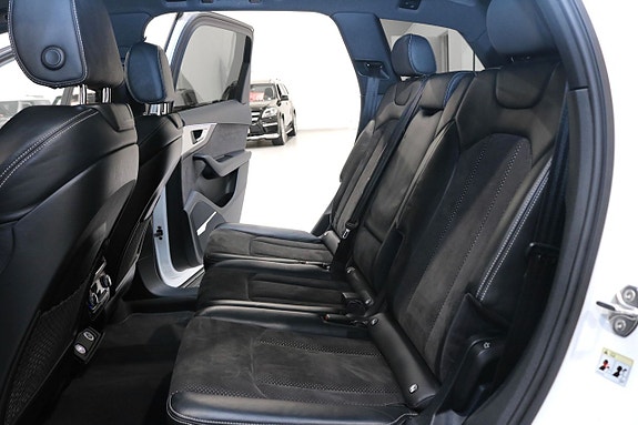 Audi Q7 16 of 30