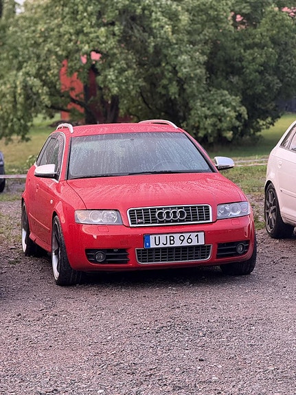 Audi S4 5 of 8