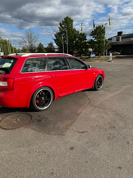 Audi S4 2 of 8