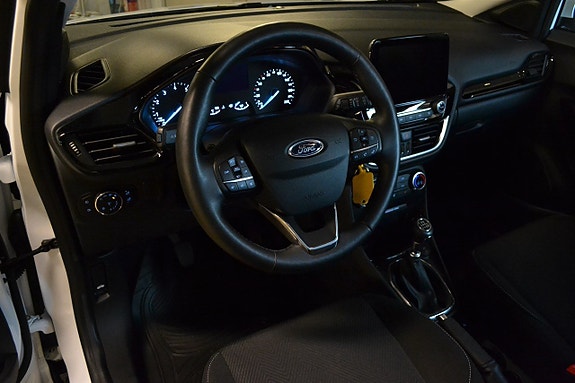 Ford Puma 8 of 14
