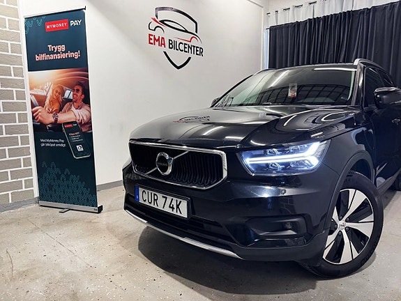 Volvo XC40 14 of 15