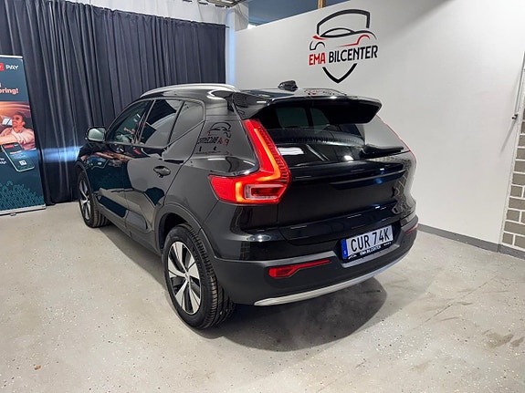 Volvo XC40 6 of 15