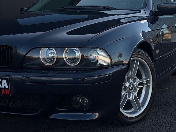 BMW 520 4 of 5