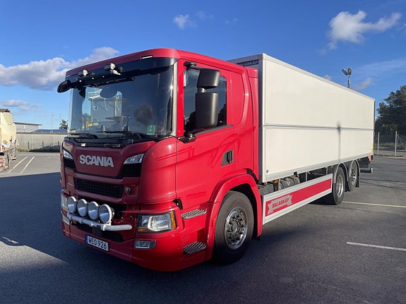 Scania P 360 6x2*4 Höj o sänk