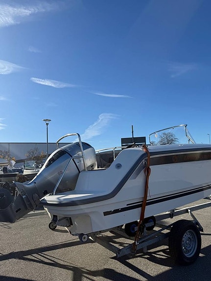 Ryds 628 Mid C + Honda 115 hk (2018) 2 of 5