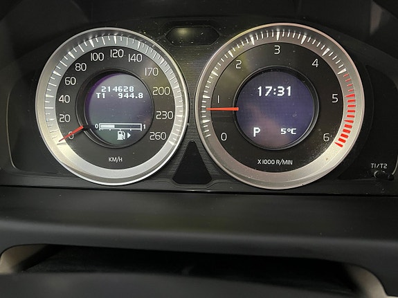Volvo V70 22 of 27