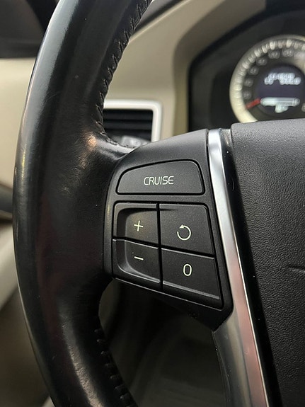 Volvo V70 20 of 27