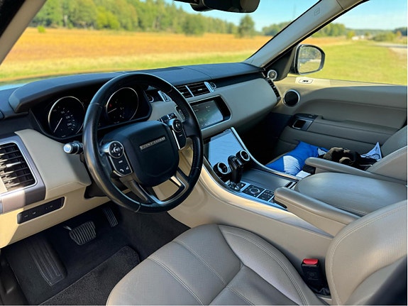 Land Rover Range Rover Sport 15 of 15