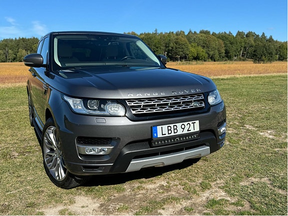 Land Rover Range Rover Sport 7 of 15