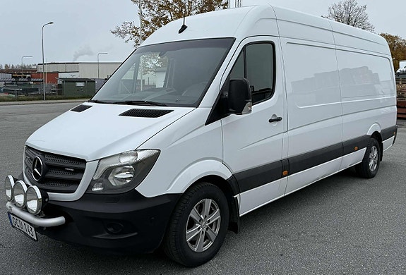 Mercedes-Benz Sprinter 319