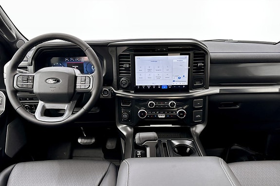 Ford F-150 8 of 18
