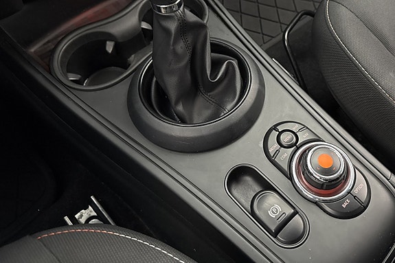 MINI Countryman SE 21 of 27