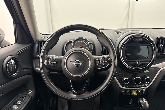 MINI Countryman SE 10 of 27