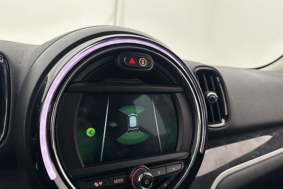 MINI Countryman SE 15 of 27
