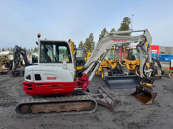 Minigrävare 6ton Takeuchi TB260 365.000:-