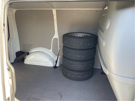 Volkswagen Transporter 6 of 9
