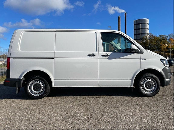 Volkswagen Transporter 3 of 9