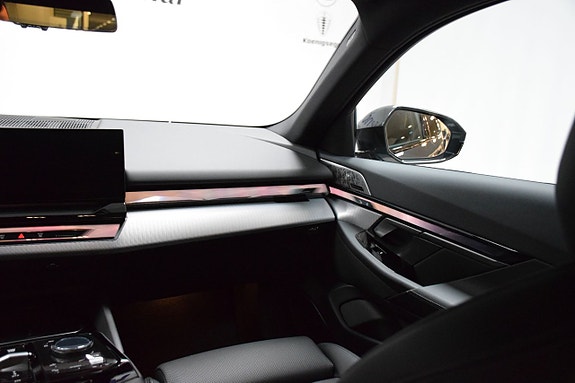 BMW 550e 15 of 26
