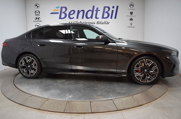 BMW 550e 20 of 26