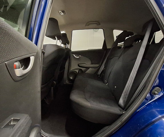 Honda Jazz 15 of 25