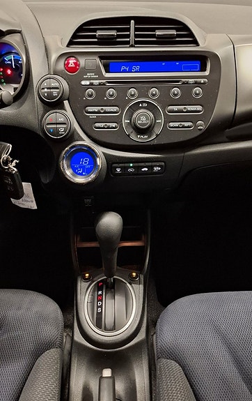 Honda Jazz 25 of 25