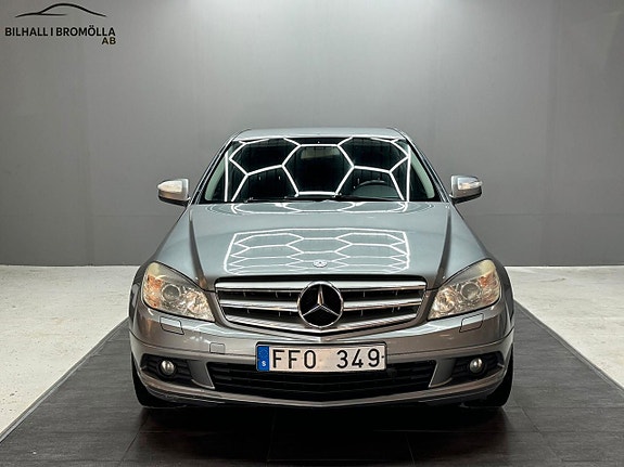 Mercedes-Benz C180