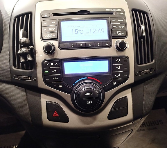 Hyundai i30 18 of 27
