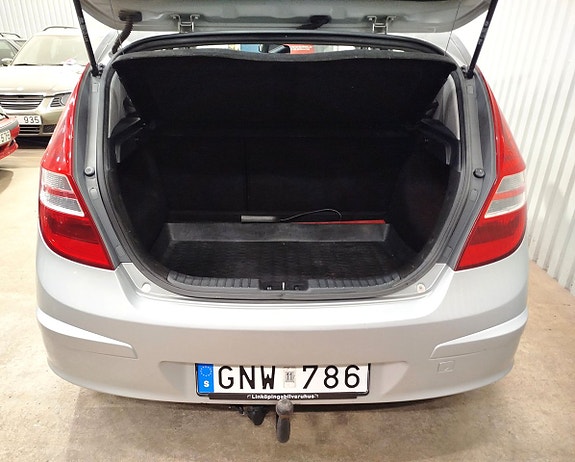Hyundai i30 5 of 27