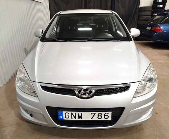 Hyundai i30 9 of 27