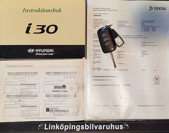 Hyundai i30 26 of 27