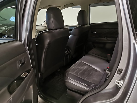 Mitsubishi Outlander 11 of 11