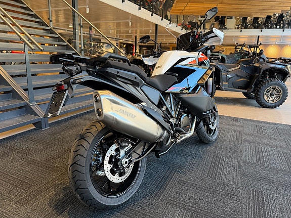 KTM 1390 SUPER ADVENTURE S EVO *NYHET* 3 of 9