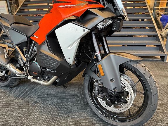KTM 1390 SUPER ADVENTURE S EVO *NYHET* 4 of 6