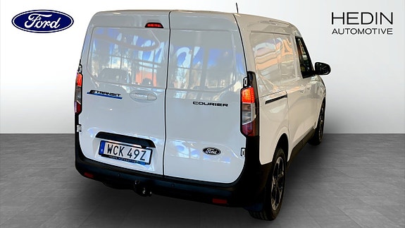 Ford Courier 2 of 5