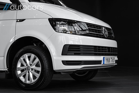 Volkswagen Transporter 9 of 30