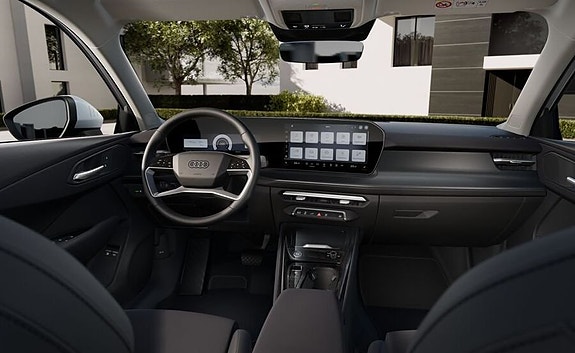 Audi Q3 4 of 5