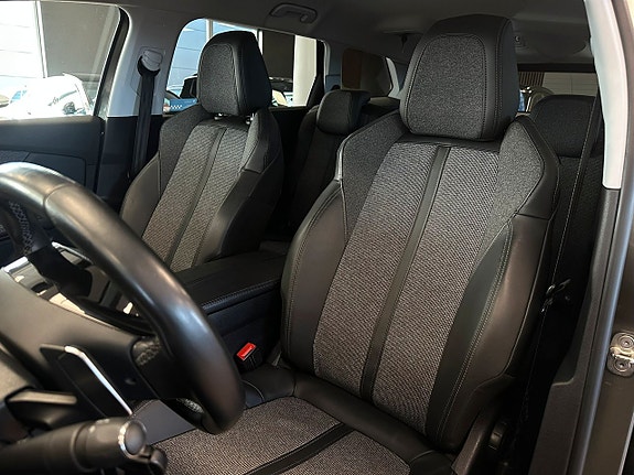 Peugeot 5008 13 of 20
