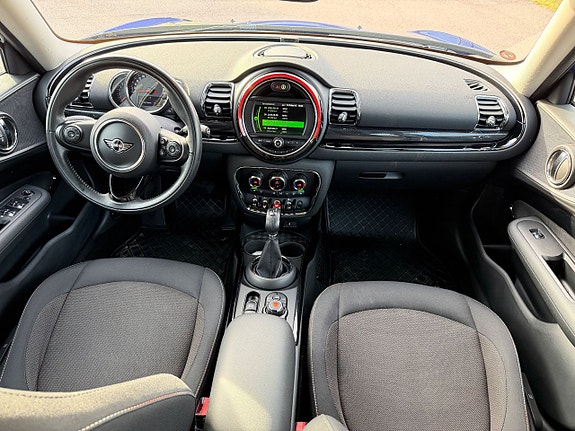 MINI Clubman Cooper 12 of 18