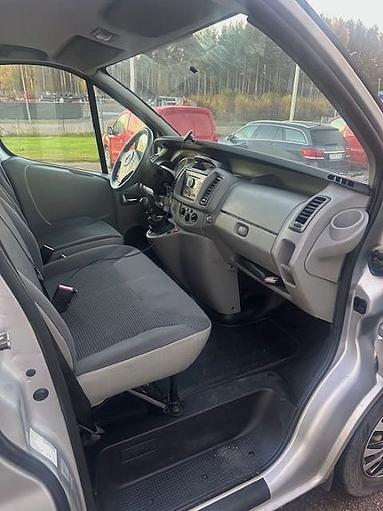 Opel Vivaro 7 of 7
