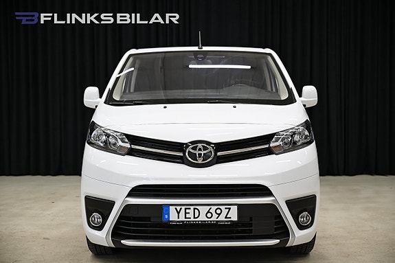 Toyota Proace Verso 8 of 30