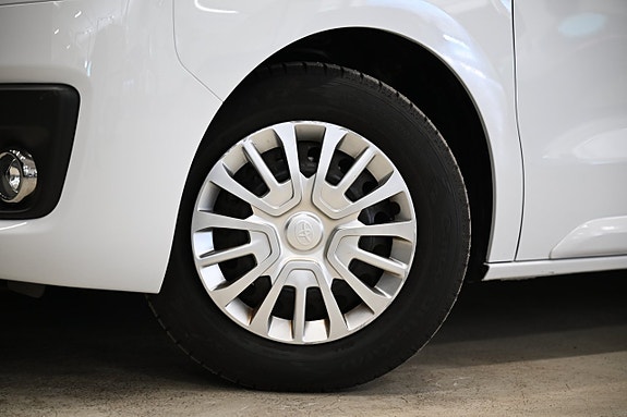 Toyota Proace Verso 11 of 30