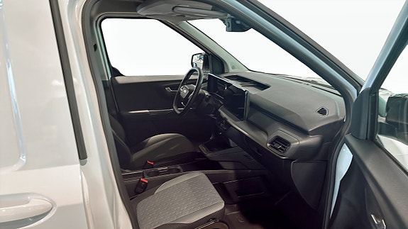 Ford Courier 3 of 5