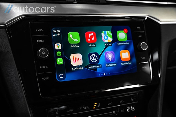 Volkswagen Passat 17 of 30