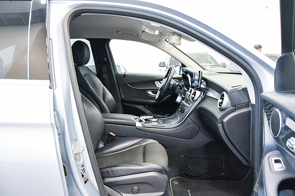 Mercedes-Benz GLC220 d 13 of 24