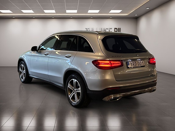 Mercedes-Benz GLC220 d 3 of 5
