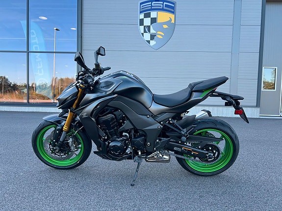 Kawasaki Z1100 SE Nyhet! Finns i lager - Köp Online 3 of 8