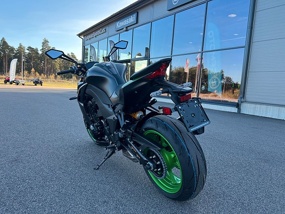 Kawasaki Z1100 SE Nyhet! Finns i lager - Köp Online 4 of 8