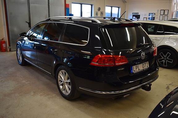 Volkswagen Passat 4 of 5