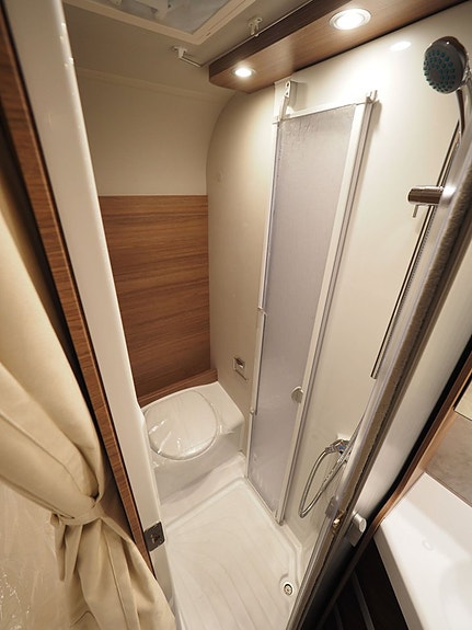 Knaus Van Ti 550 MF Mässerbjudande I AUT I 3500kg I Under 6m 17 of 18